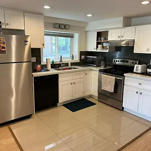  Homestay Private In A Shared House Canada