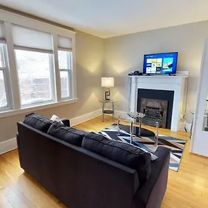 https://bright-clean-private-in-the-heart-of-downtown-parking.ottawa-hotel.net